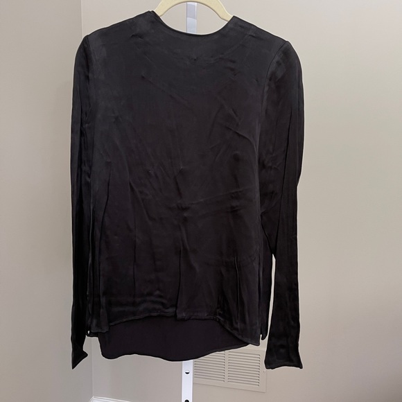 LINE + DOT BLACK TOP - Picture 3 of 4